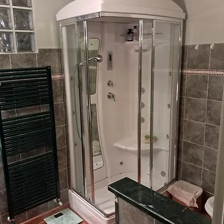 Apartamento Casa Dipinta Cairo Montenotte